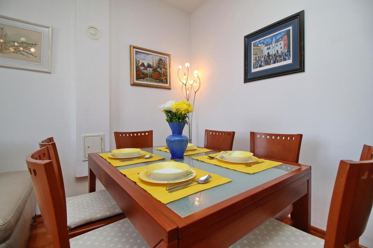 Polo Apartments Ρόβινι Εξωτερικό φωτογραφία